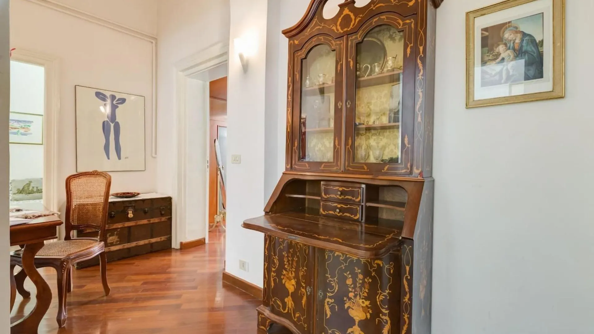 Modern Apartment In Central Rome With Balcony And View